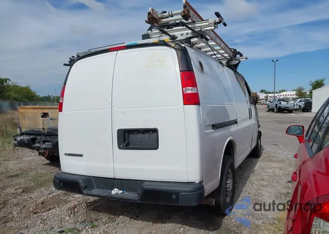2020 Chevrolet Express Cargo Rwd 2500 Regular Wheelbase Wt from USA, damaged, VIN 1GCWGAFG7L1270907